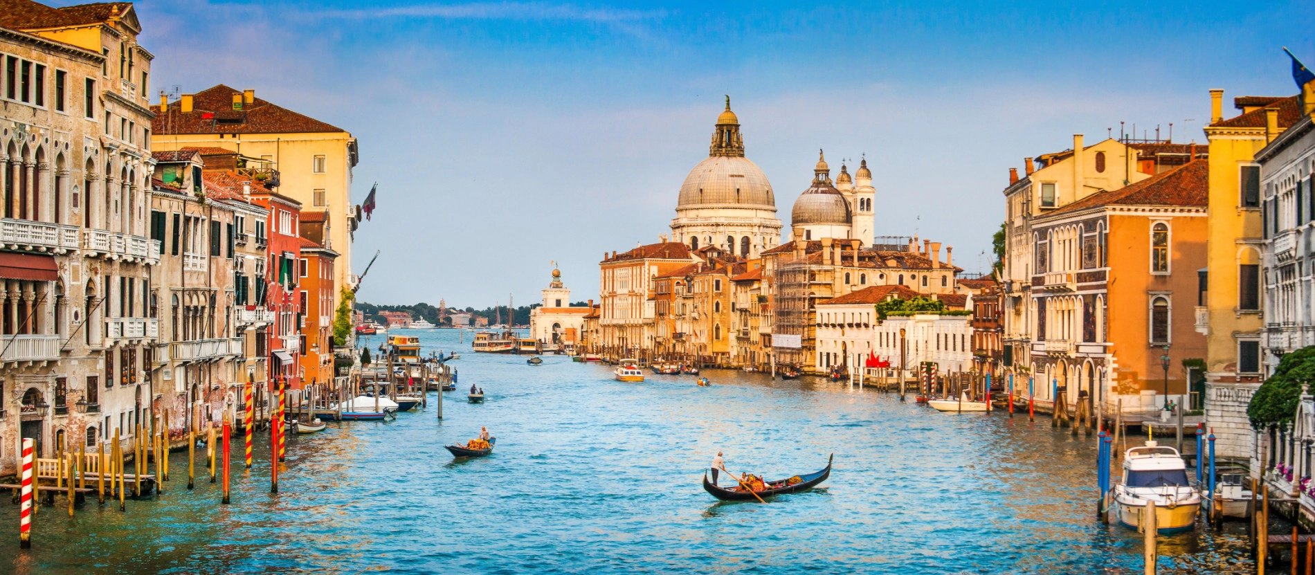 Italien_Venedig_vy_1900x831_AdobeStock_62940517